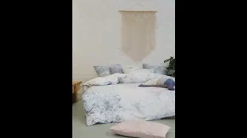 Linen House Kashan | Intriguing Impressionism